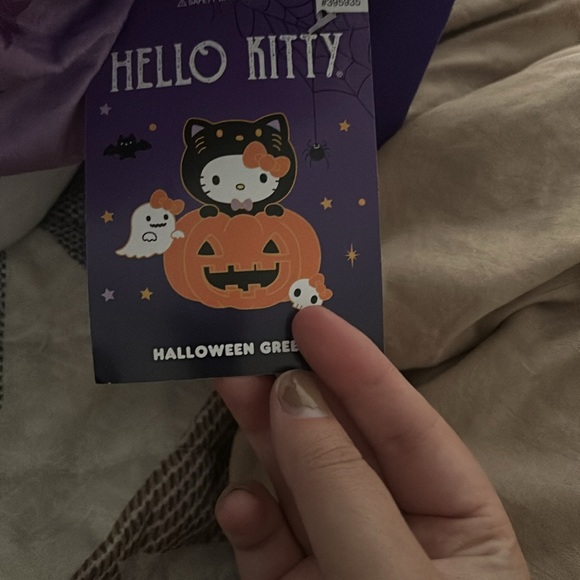 Hello Kitty Greeter Halloween - Picture 2 of 4